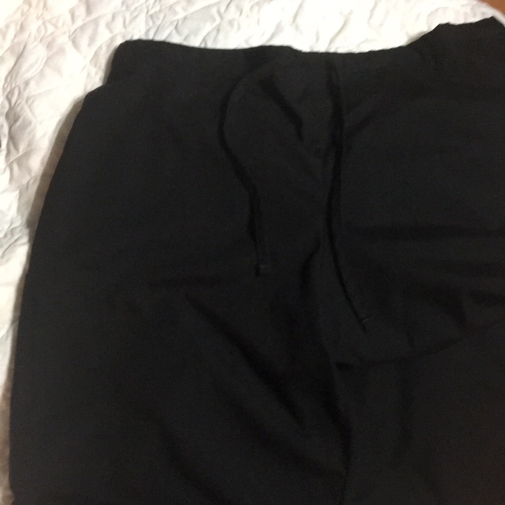 Scrub pants w/ tie waist